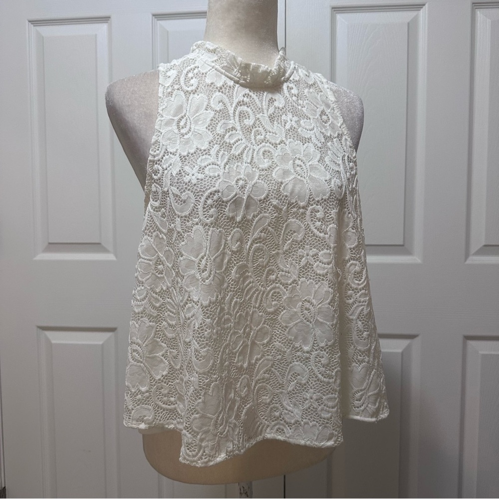 Elodie lined lace top